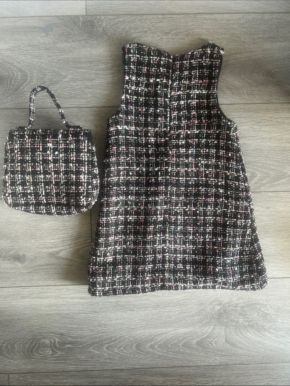 Rachel Zoe Black Tweed Girls' Dress with Pink & White Accents and Matching Purse - Picture 5 of 5